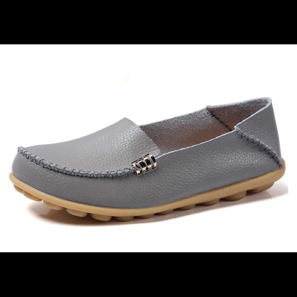 VenusCelia loafer flat